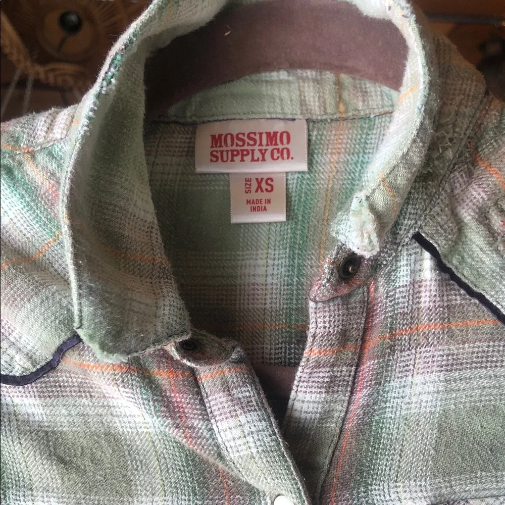 Mossimo Supply Co. lightweight plaid